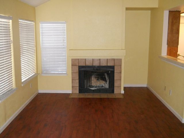 2nd image of 2006 Gillimer Dr