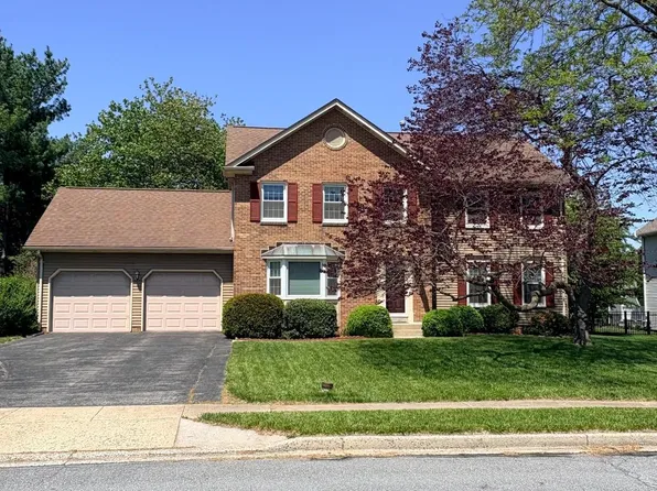 205 Oakmanor Way, Walkersville, MD 21793
