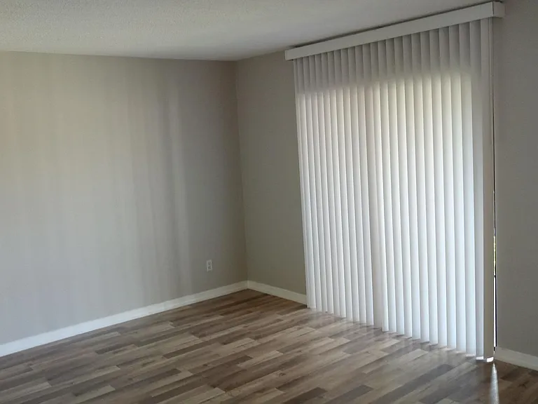 1409 Lake Ave #6 — Photo 6