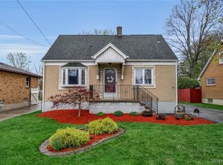 102 Hemenway Rd, Cheektowaga, NY 14225