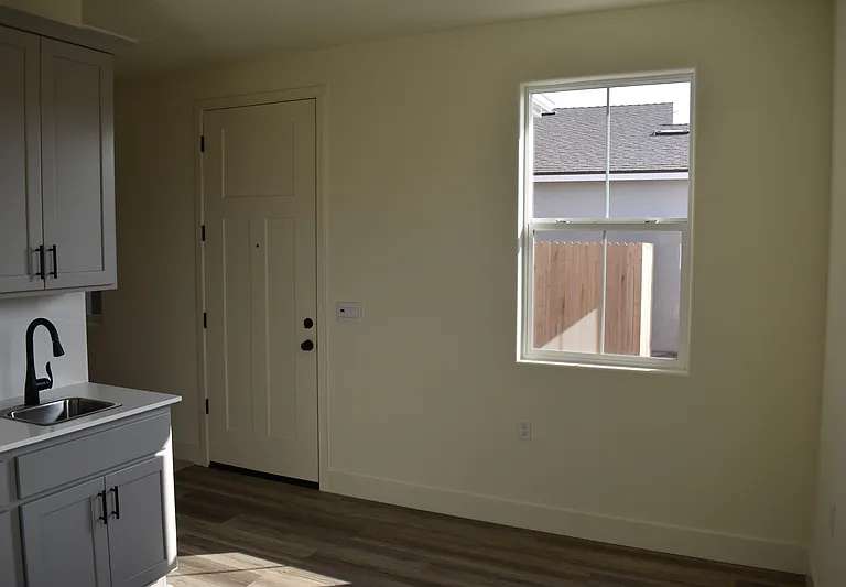 4649 Jema Way — Photo 9