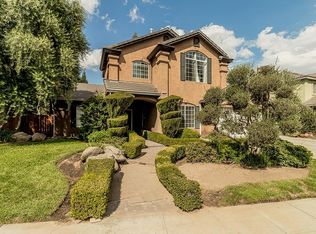 2210 E Ticonderoga Dr, Fresno, CA 93720