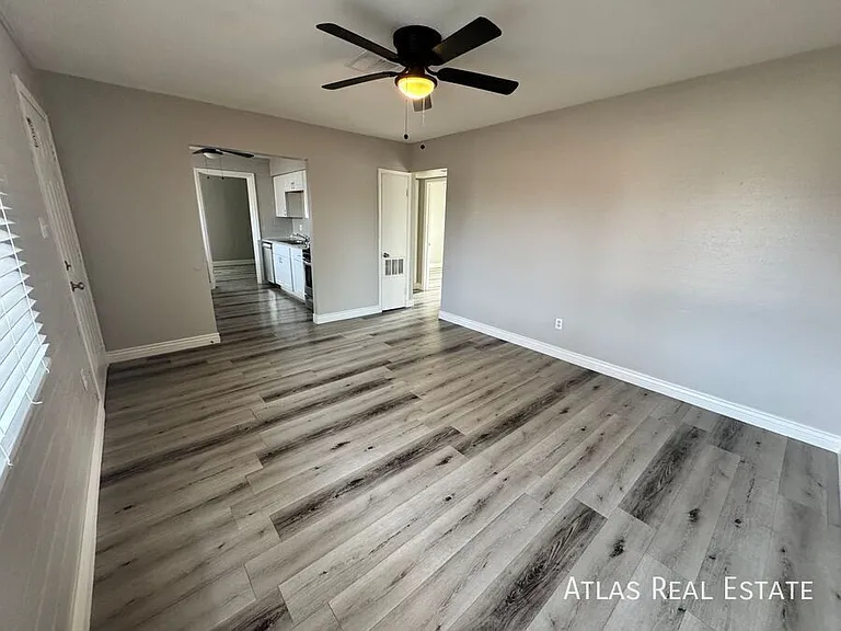 1753 W Brown St — Photo 6