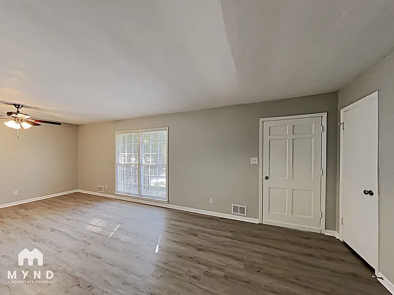 4521 Frank Aiken Rd — Photo 4