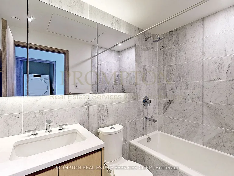 95 McMahon Dr #2211 — Photo 27