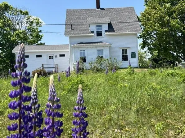 54 Sargent Street, Winter Harbor, ME 04693