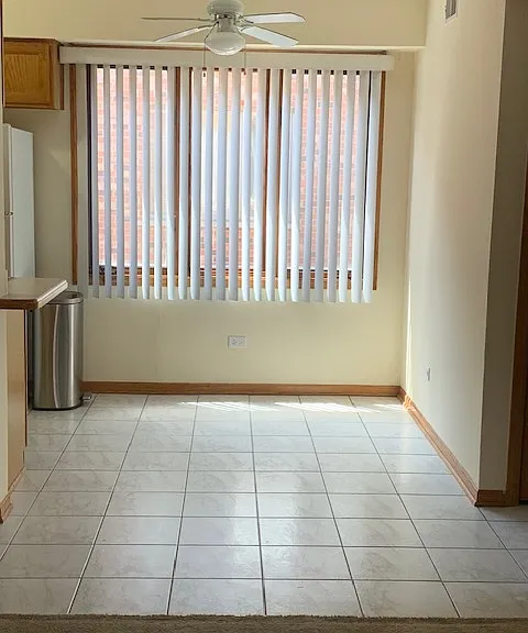 10541 S Parkside Ave #2W — Photo 6