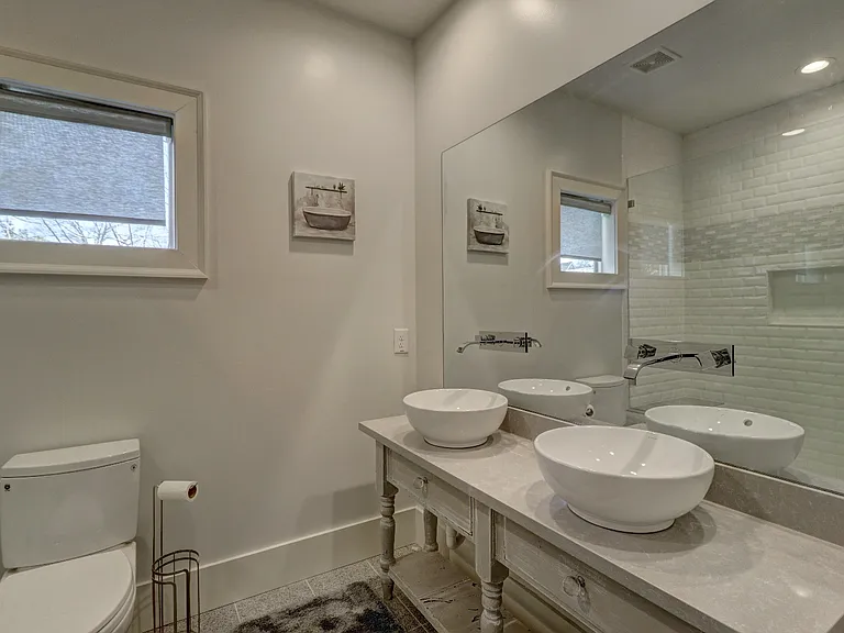 2972 Lookout Pl NE — Photo 13