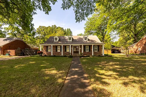 1539 Brookside Dr Photo 1
