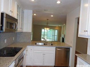 261 Leveland Ln APT B, Modesto, CA 95350