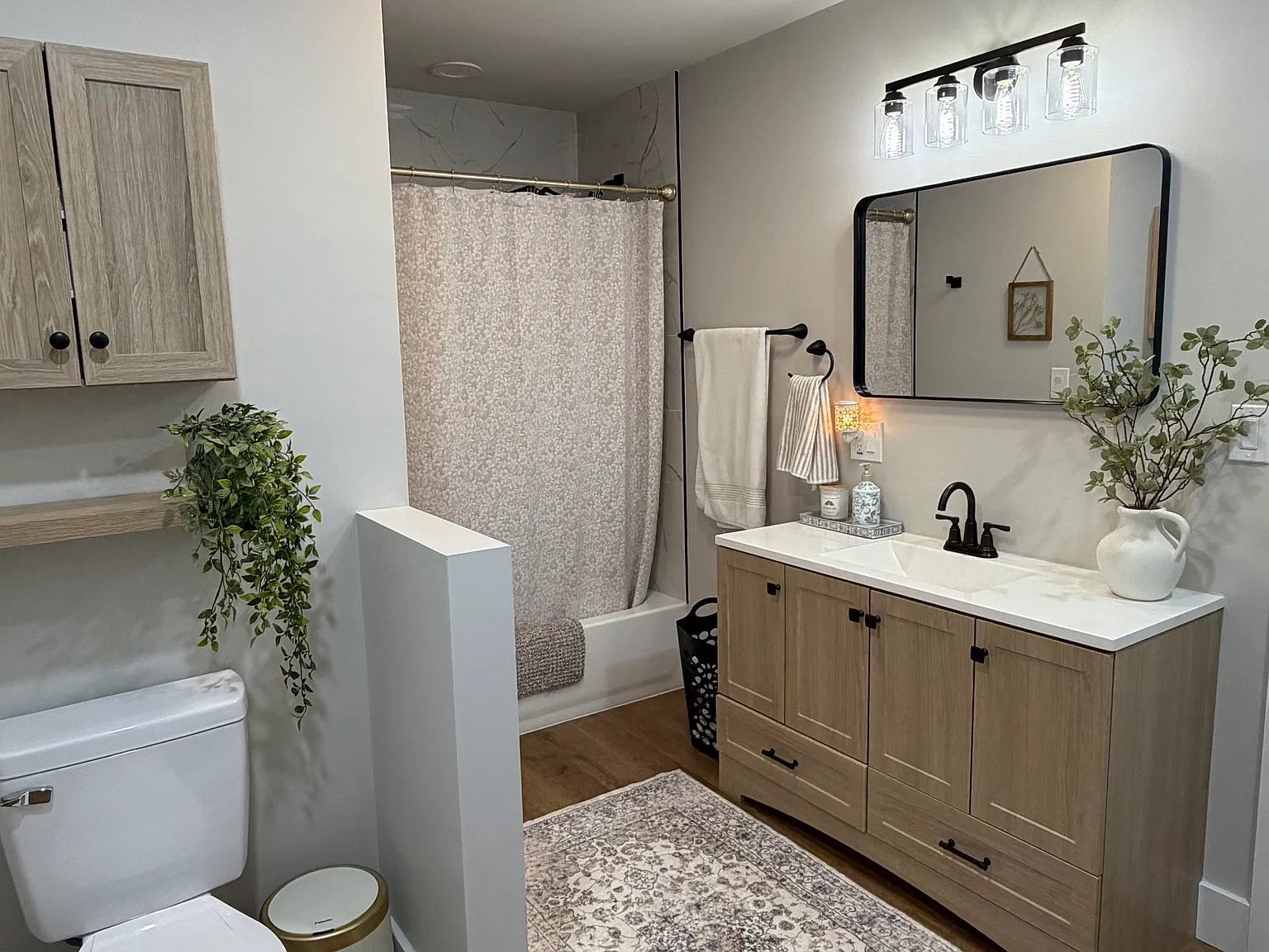 3 bed, 2068 sqft, $2,200 — Photo 4