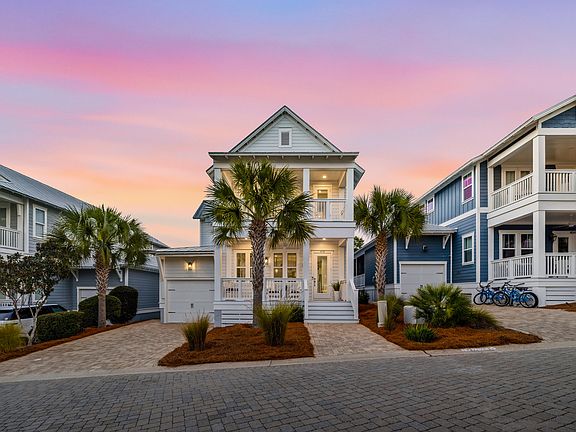 2nd image of 410 Gulfview Cir