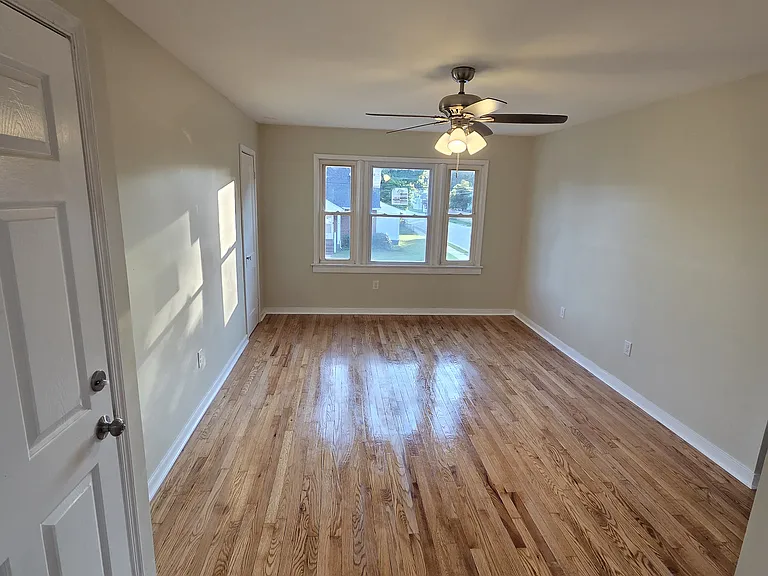 631 Hamilton Ave #C — Photo 5