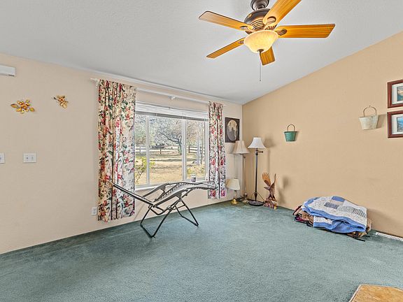3rd image of 84900 Carlon Ln