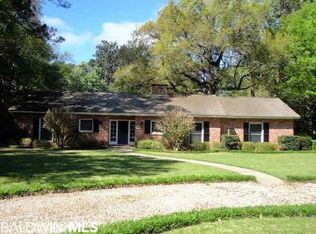 608 Hancock Rd, Fairhope, AL 36532