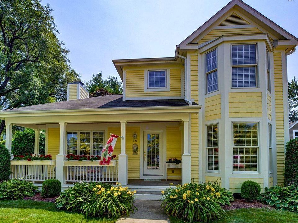 1st image of 723 Lake Park Dr