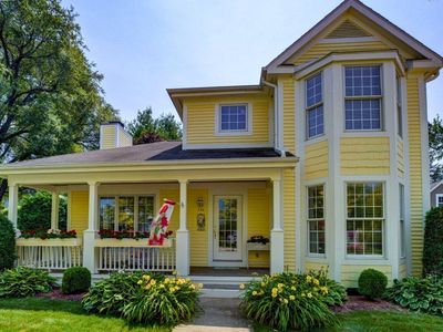 723 Lake Park Dr, Boyne City, MI, 49712