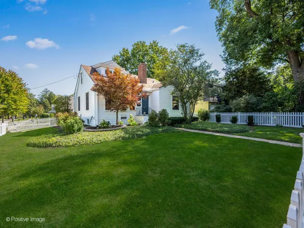 5201 Florence Ave, Downers Grove, IL 60515