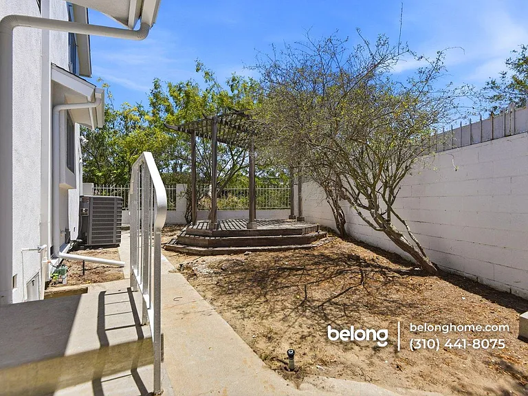 4701 Don Porfirio Pl — Photo 2