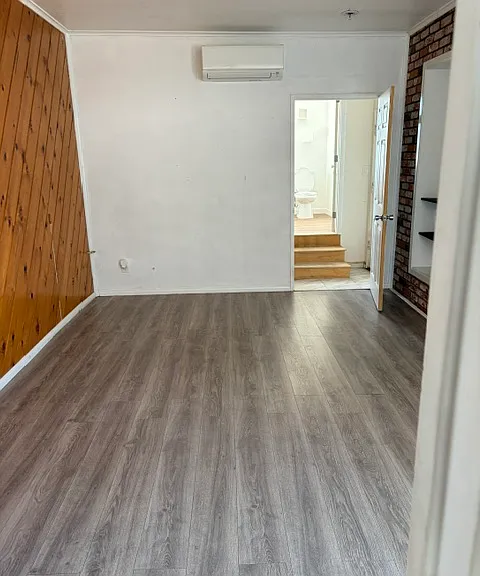 1603 E H St — Photo 9