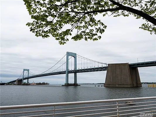 Sold by Lovett Realty, Inc. | media 43