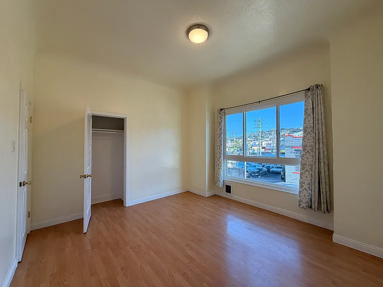 1008 Huron Ave #1008 — Photo 32
