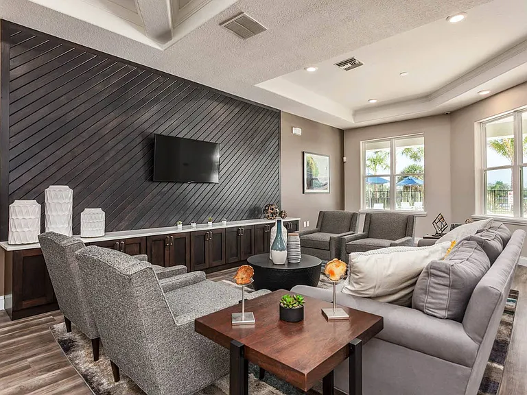 Lake Weston Point Apartments — Photo 19