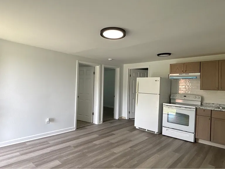 2212 Murchison Rd — Photo 9