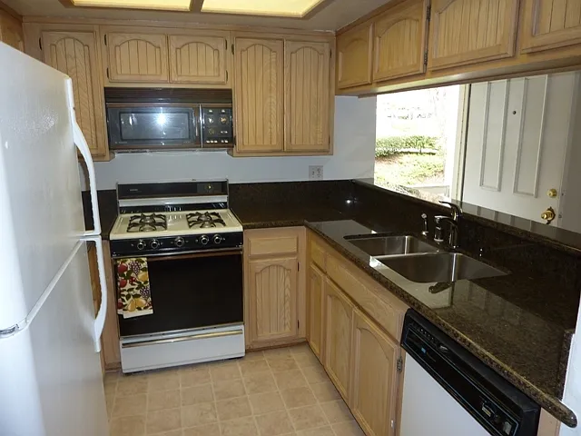 7620 Hollister Ave #224 — Photo 2