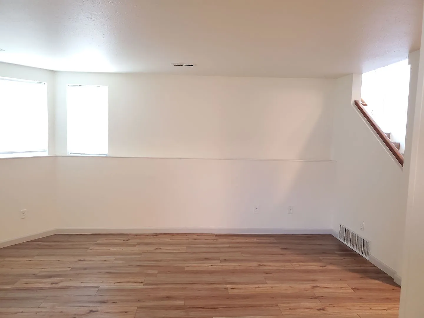 Newly Remodeled Home in Belgrade — Photo 4