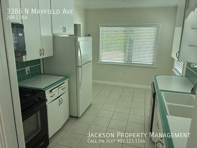 3386 N Mayfield Ave — Photo 6