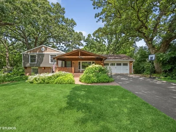 37W190 Hilly Ln, Dundee, IL 60118