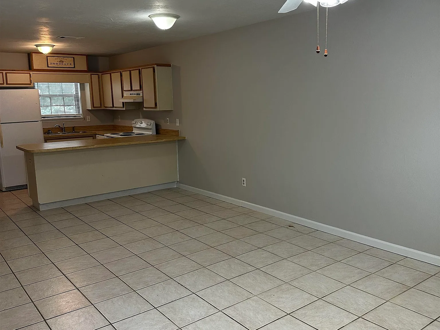 2 bed, 1.5 bath, 960 sqft, $1,450 — Photo 2