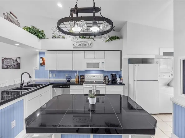 7980 Mahogany Run LN #123, NAPLES, FL 34113