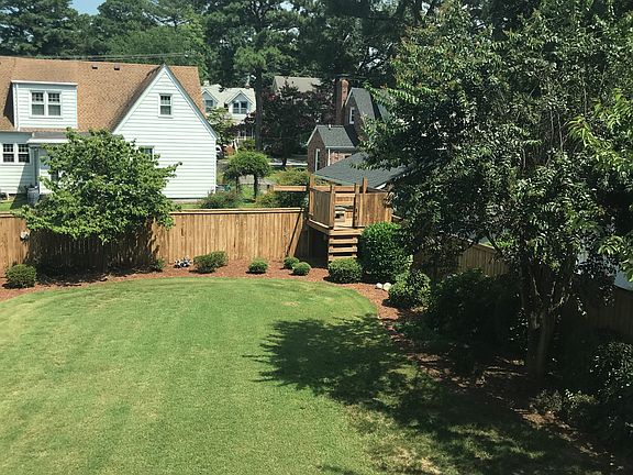 4th image of 5404 Studeley Ave