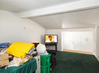 13269 Primavera Rd, Pinon Hills, CA 92372