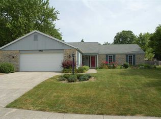 6821 Hillsboro Ln, Fort Wayne, IN 46835