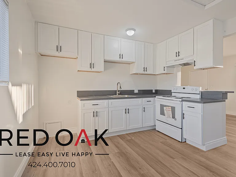 10920 Ramona Blvd #L — Photo 6