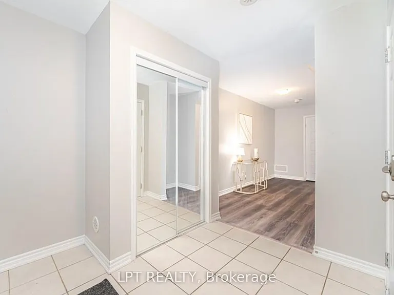 554 Goldenrod Ln #140 — Photo 7