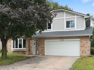 11022 Laurel Cir, Omaha, NE 68164