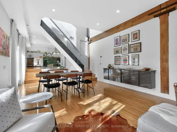 75 Markham St #1, Toronto, ON M6J 2G4