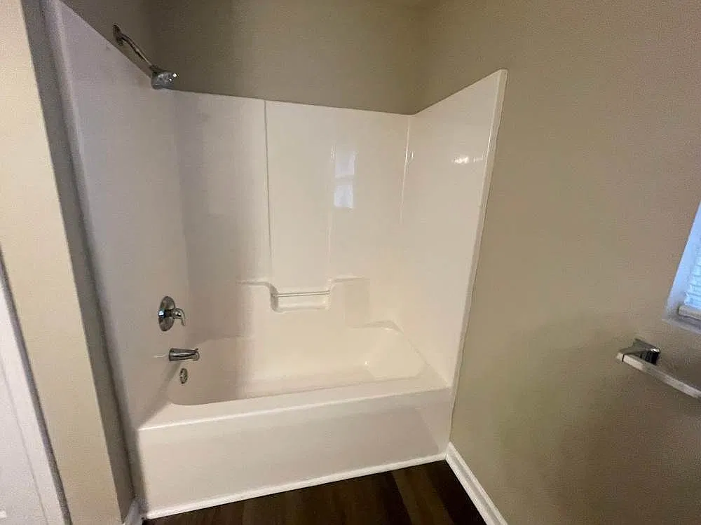 3 Bedroom — Photo 3