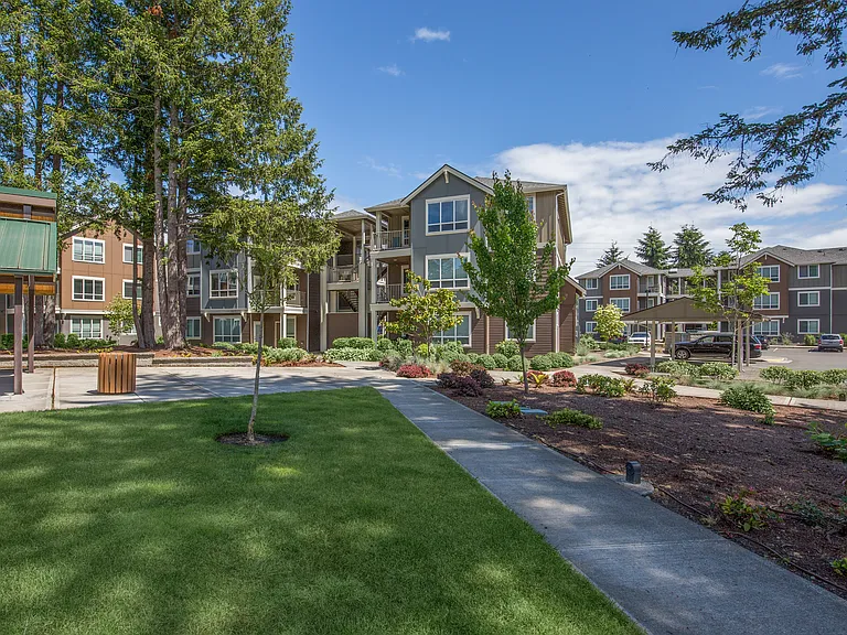 Creekside Village — Photo 30