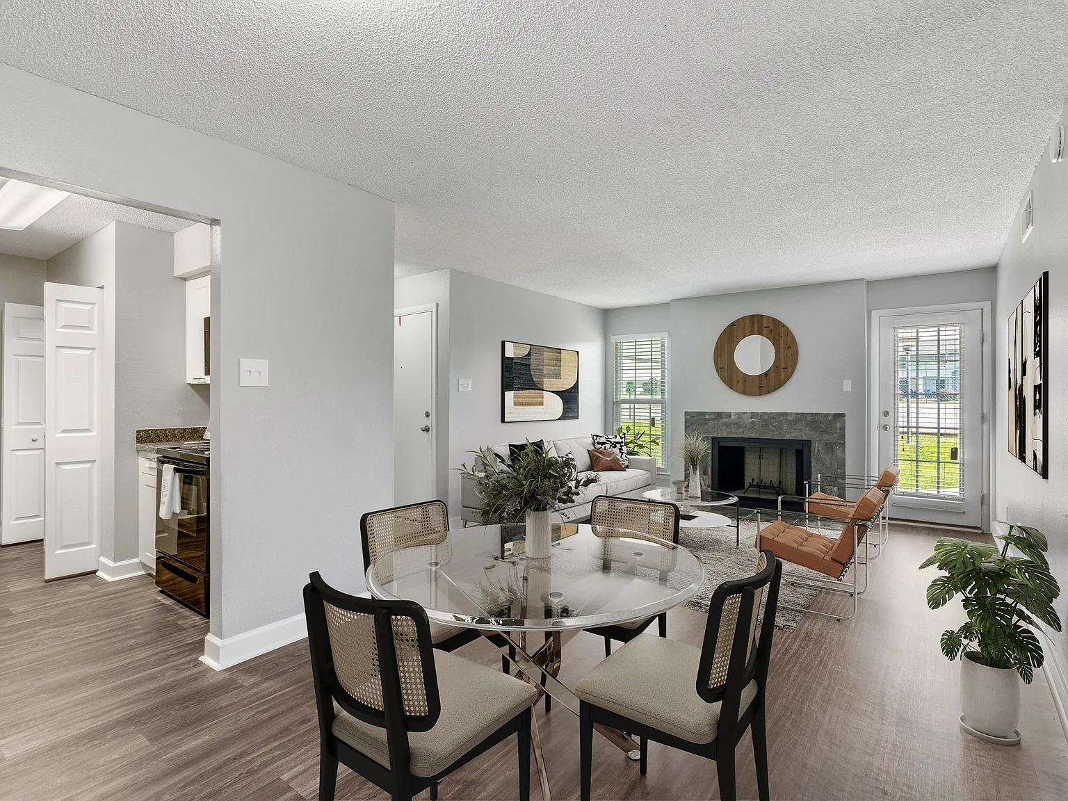 Mirabelle Apartments — Photo 1