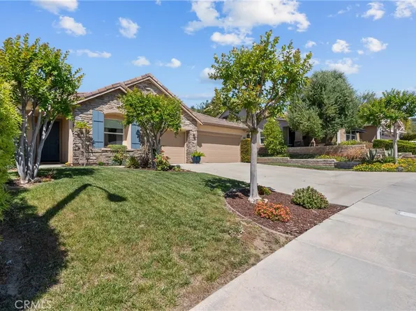 30127 Galbreth Ct, Castaic, CA 91384