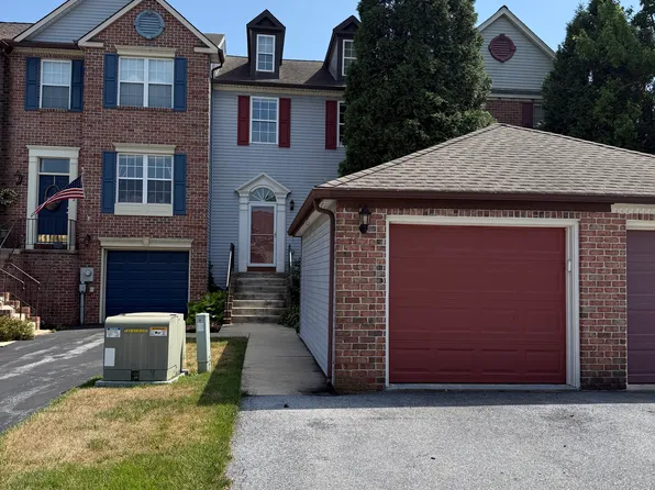 120 Spruce Ct, Annville, PA 17003