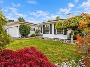 6766 Central Saanich Rd #17, Central Saanich, BC V8Z7E1