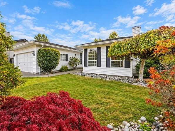 6766 Central Saanich Rd #17, Central Saanich, BC V8Z 7E1
