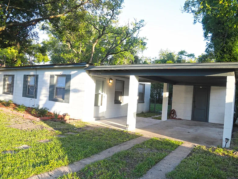 5084 Andrews St — Photo 20