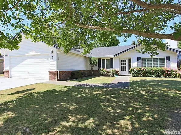 55 Bingham Cir, Sacramento, CA 95831